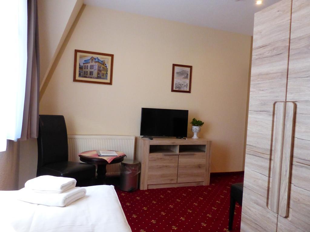 Hotel Friedchen Mit Eigener Fleischerei Artern المظهر الخارجي الصورة