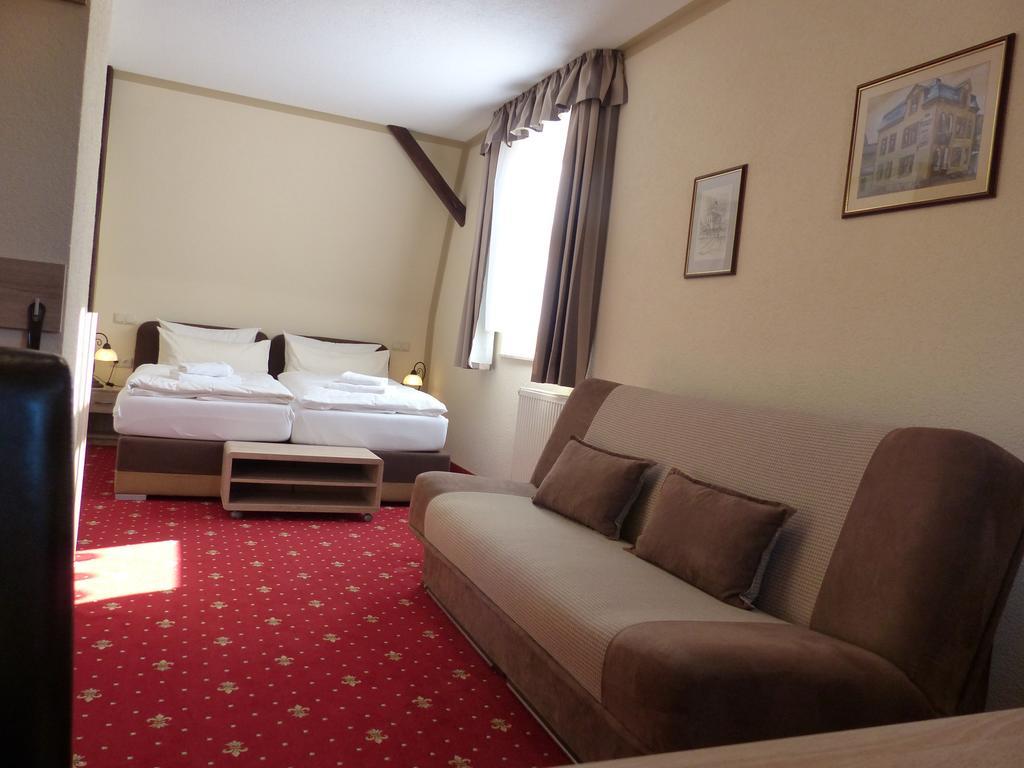 Hotel Friedchen Mit Eigener Fleischerei Artern المظهر الخارجي الصورة
