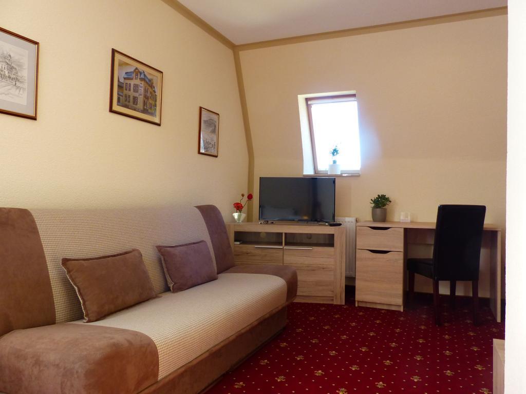 Hotel Friedchen Mit Eigener Fleischerei Artern المظهر الخارجي الصورة