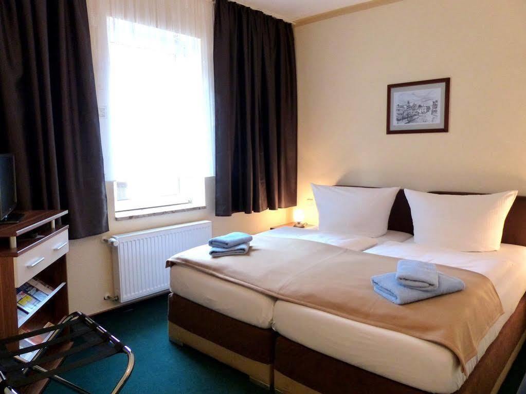 Hotel Friedchen Mit Eigener Fleischerei Artern المظهر الخارجي الصورة